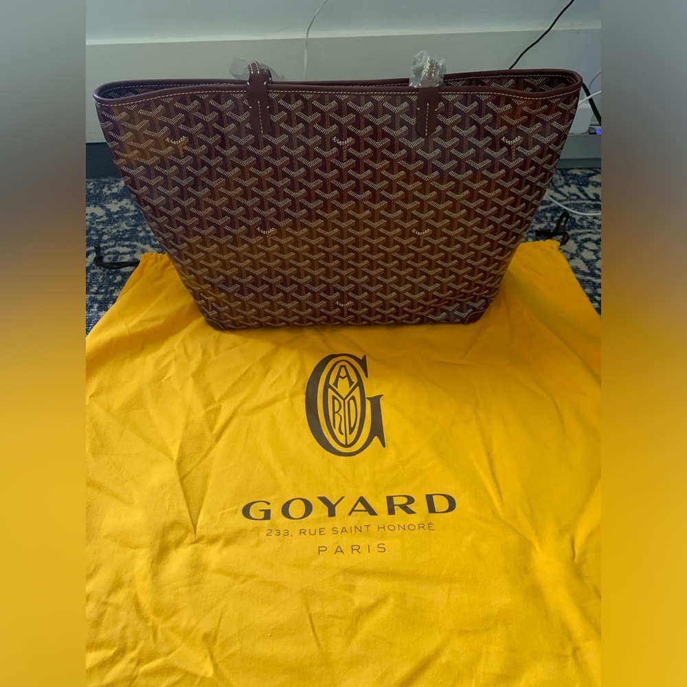 Brand New 2024 Goyard - Artois MM Bag, Burgandy